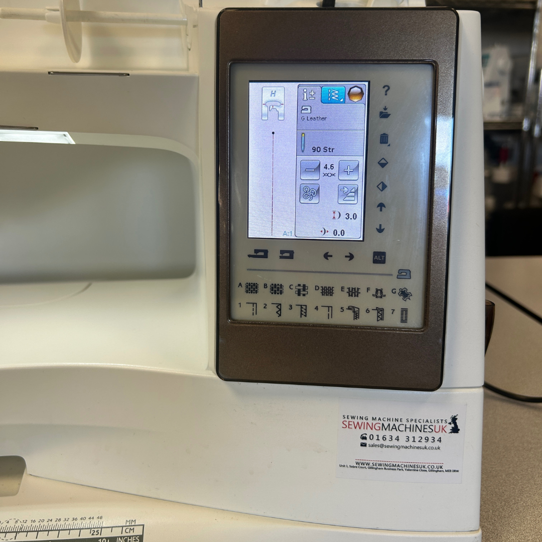 Husqvarna Viking Designer Topaz 50 Sewing and Embroidery