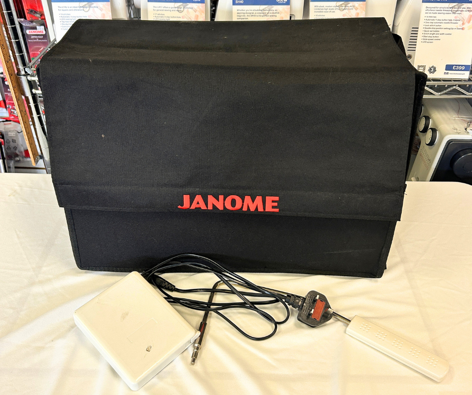 Janome MC7700 QCP Quilting Machine