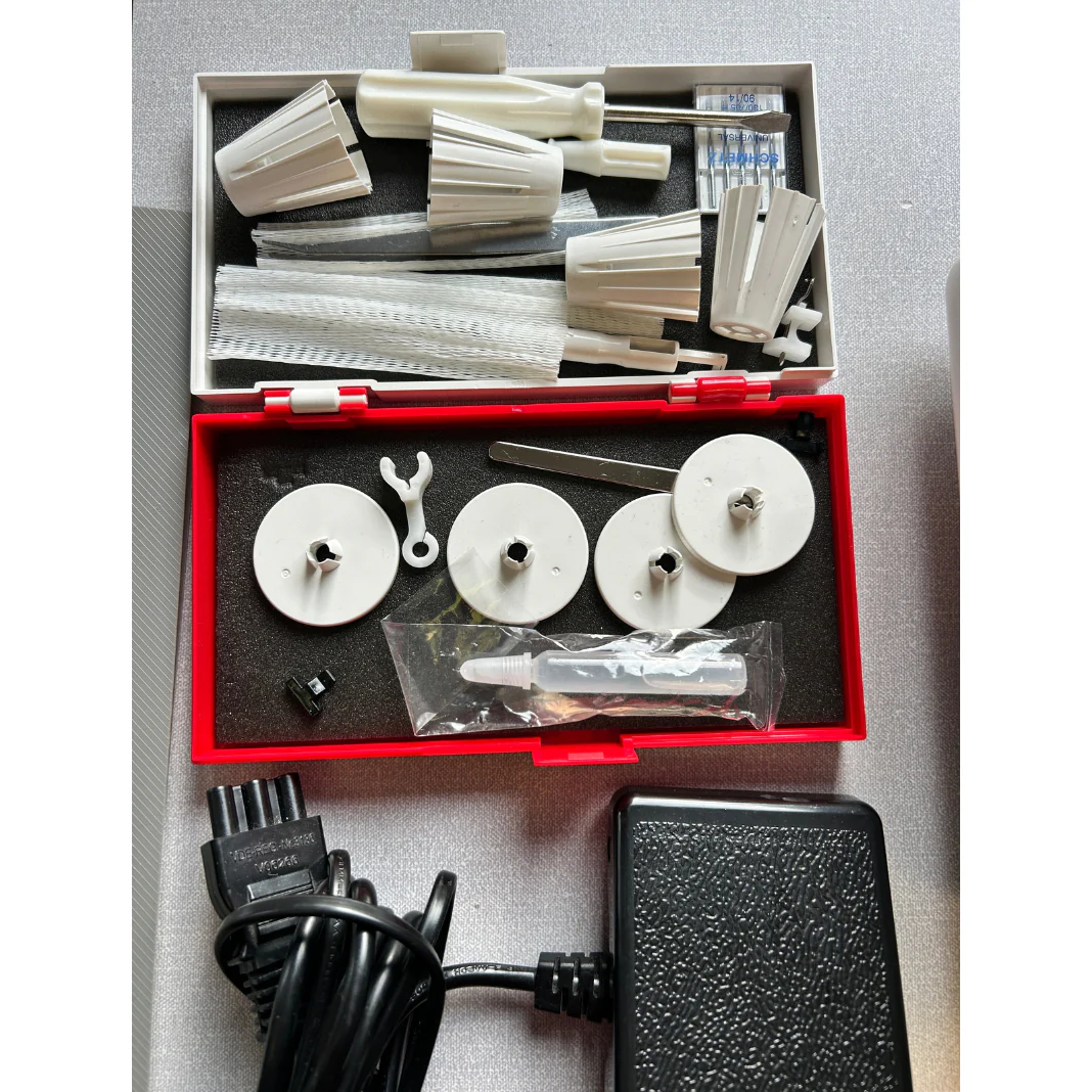Elna Pro 664 Overlocker Pre-Loved