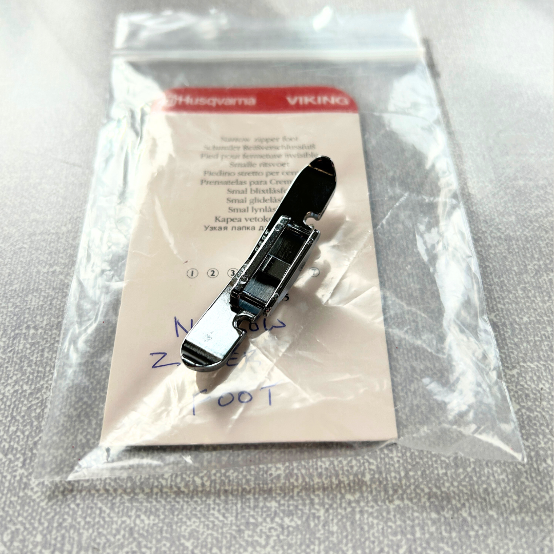 Husqvarna Narrow Zipper Foot