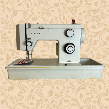 Vintage Singer 5102N