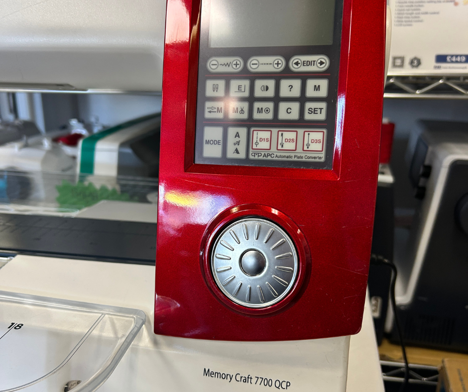 Janome MC7700 QCP Quilting Machine