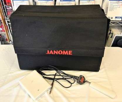 Janome MC7700 QCP Quilting Machine