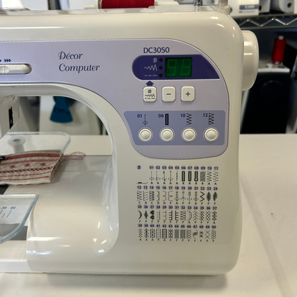 Janome Decor DC3050 Sewing Machine