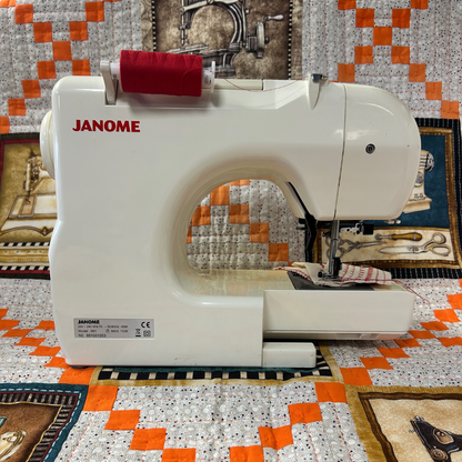 Janome Jem Gold Plus (Trim & Stitch)