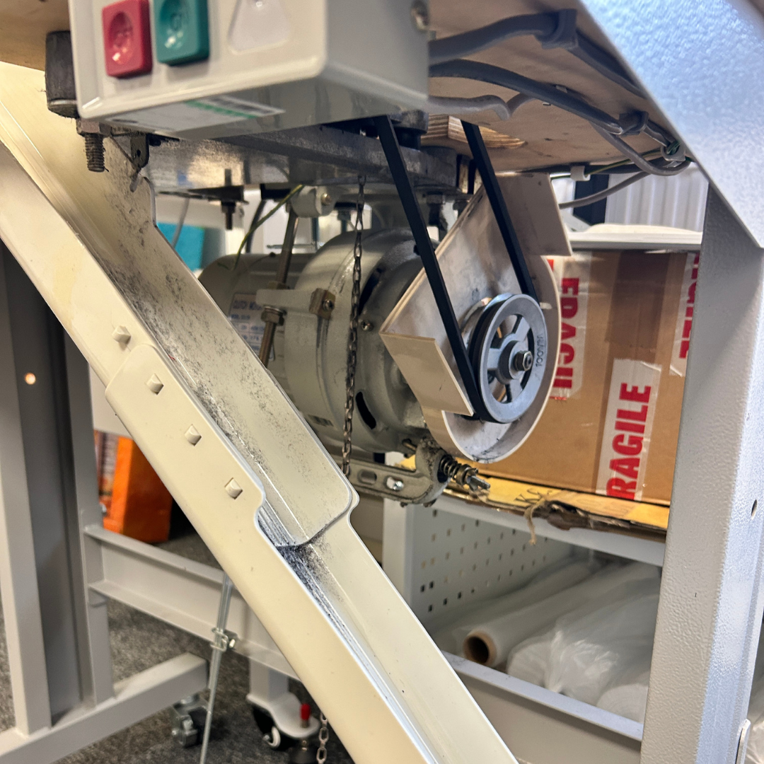 4 Thread Brother Industrial Overlocker